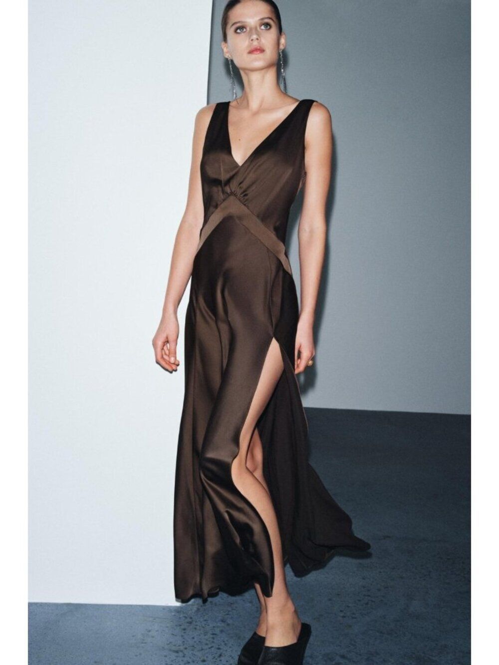 Zara Womens Long Satin Maxi Dress XL Dark Brown V-Neck Flared Hem 2488/201 NWT